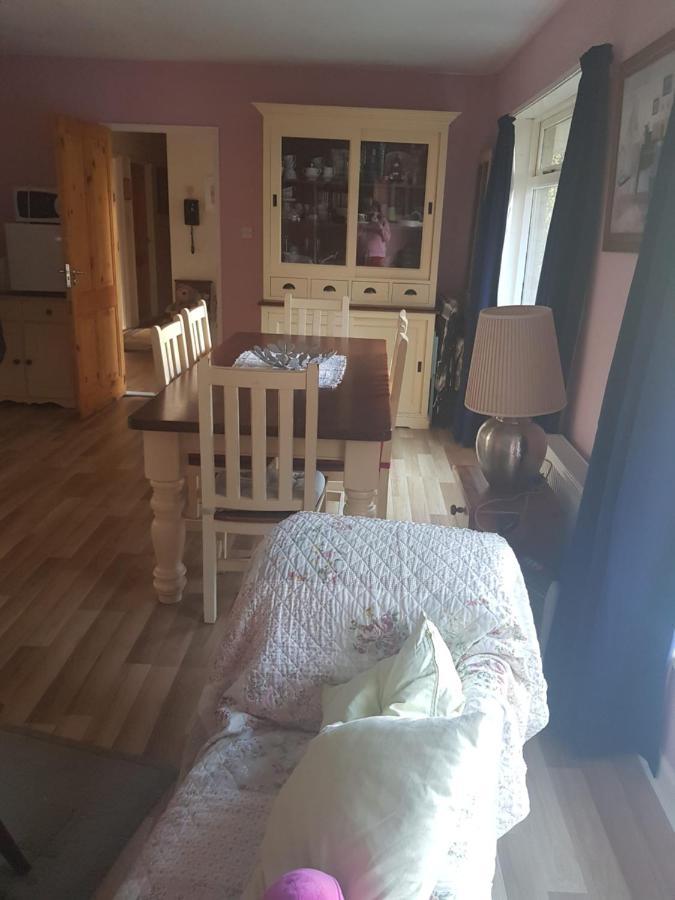 Hollybanks Leilighet Moycullen Eksteriør bilde